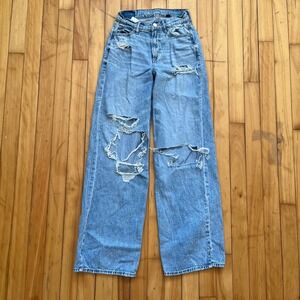 American Eagle Super High Rise Baggy Wide Leg Jeans Sz 000 Light Wash Distressed
